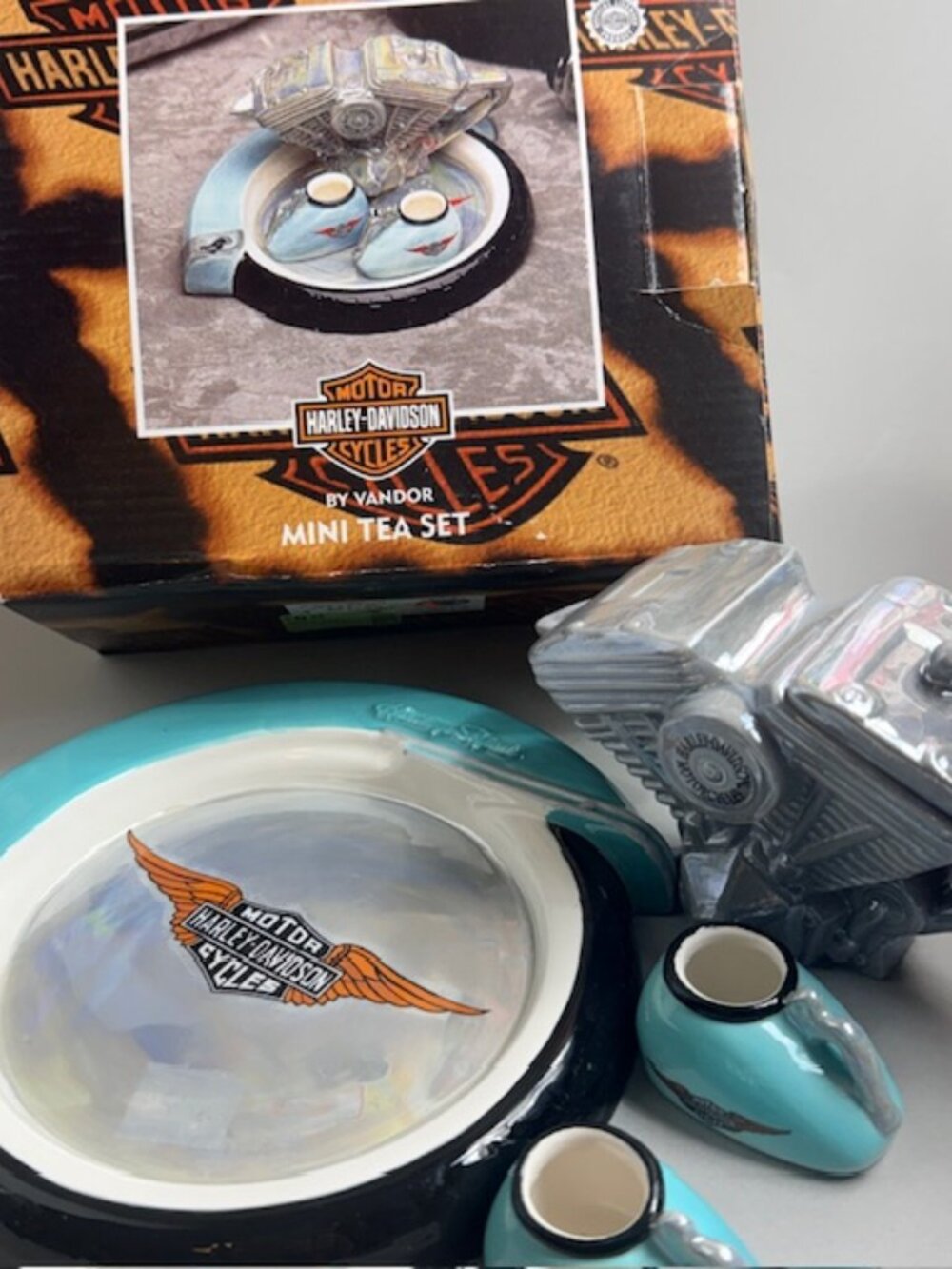 Vintage Harley Davidson Motorcycles Mini Tea Set Vandor Engine 1999 Tray Box